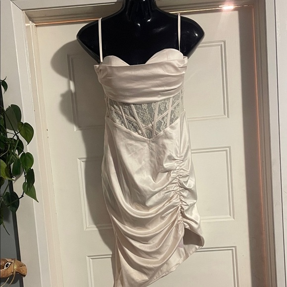 Marthea Dresses & Skirts - Chic Cream Lace Mini Dress